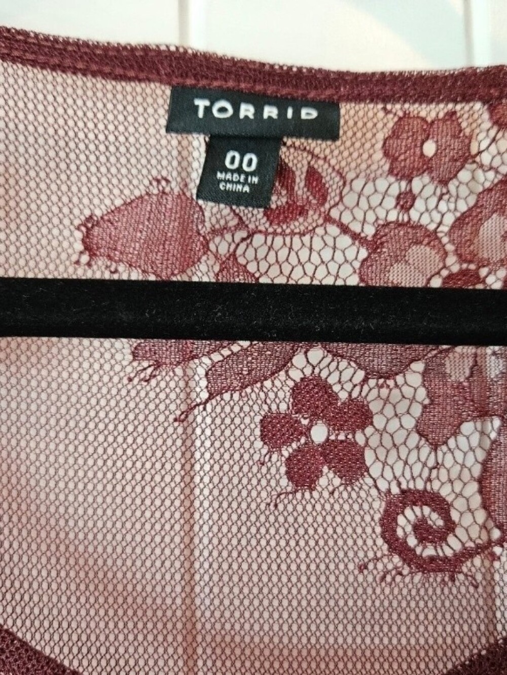 Torrid Lace Top Torrid Size 00 M to L - Picture 4 of 8